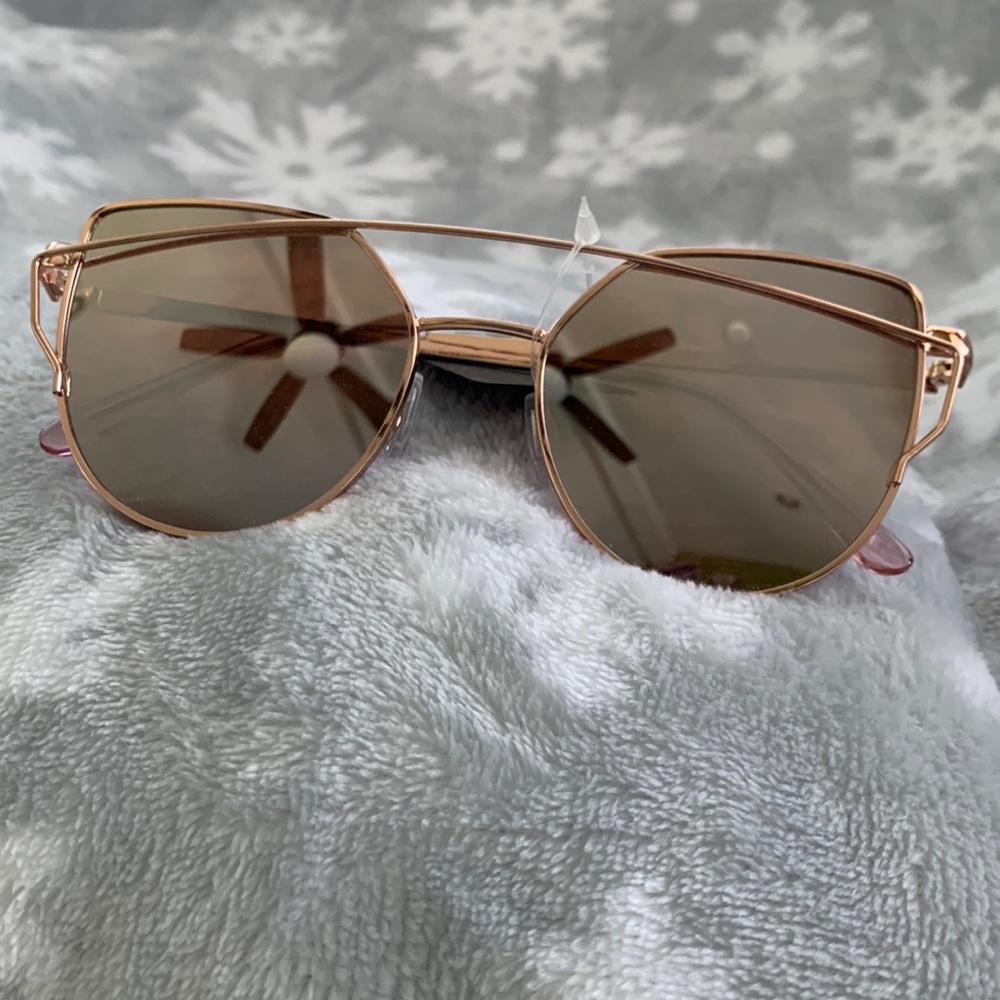 ✅FIRM PRICE✅Rampage Cat Wire Sunglasses
